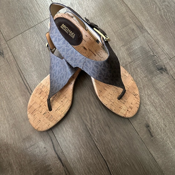 Michael Kors Dark Brown and Tan Sandals - Picture 1 of 3